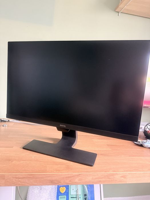 Monitor Benq GW24