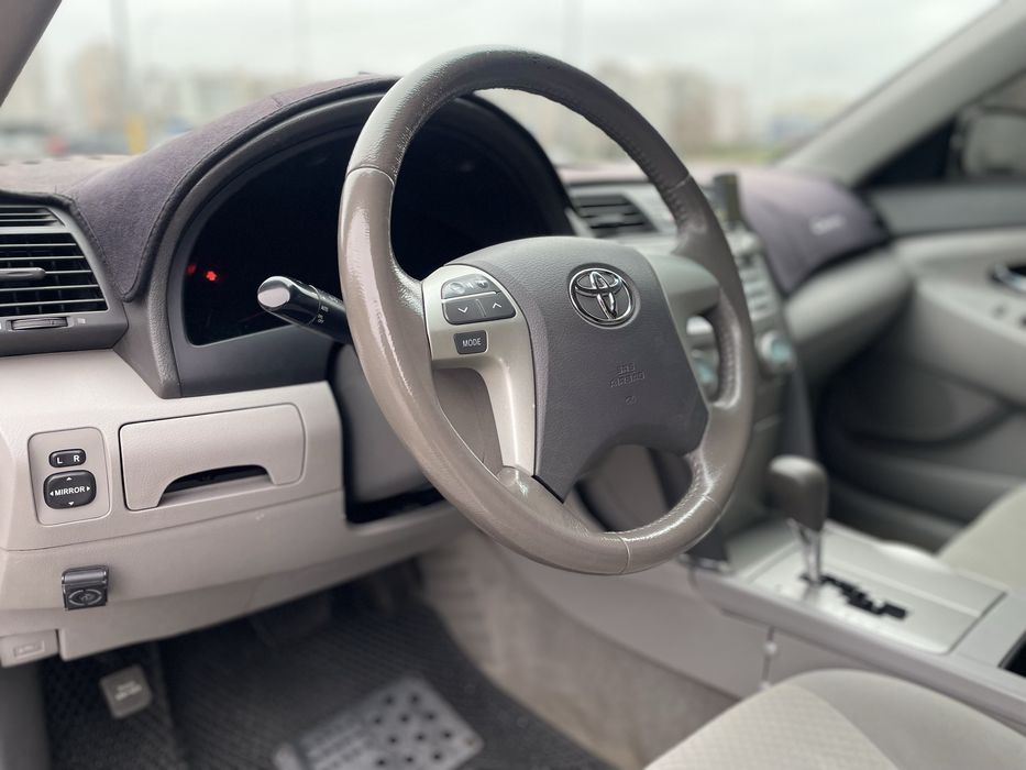 Продам Toyota Camry 2.4 Газ/Бензин Автомат