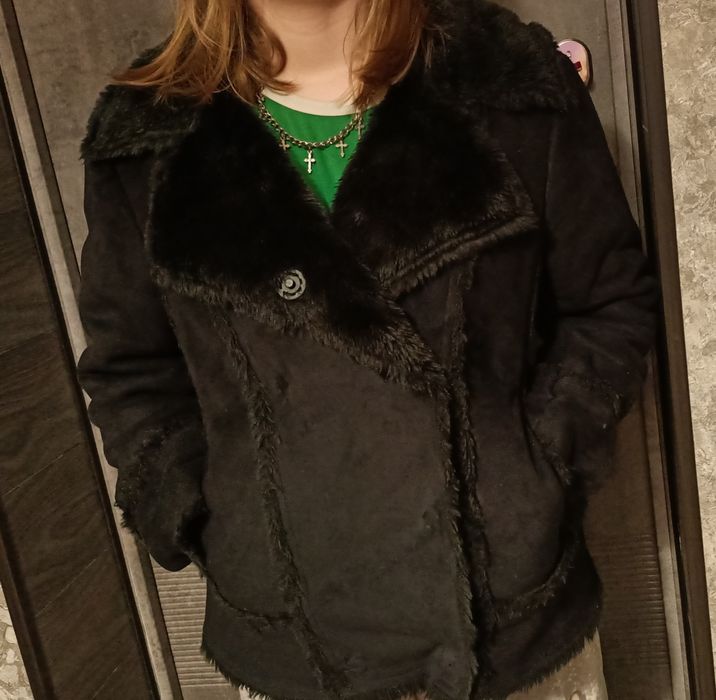 Продам дублянку жіночу.