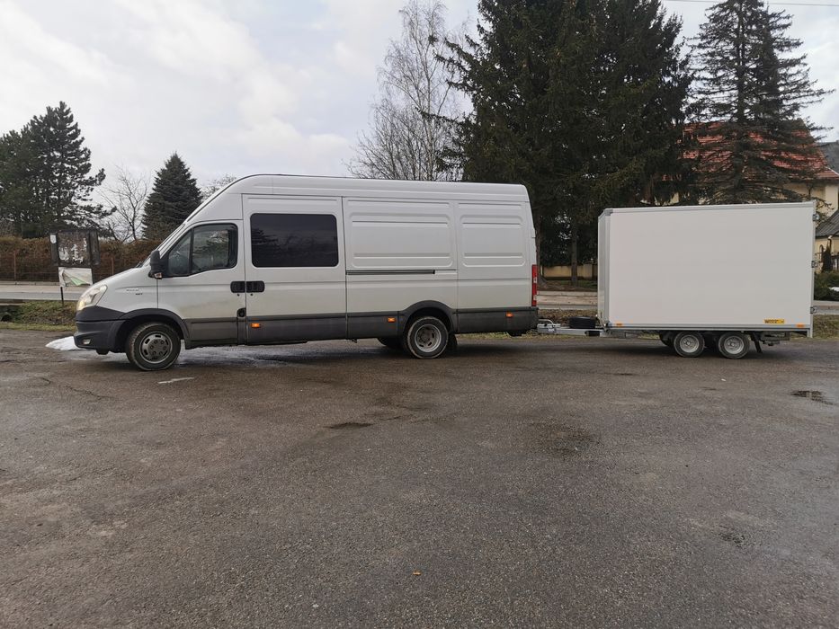 Przyczepka Kontener  Marki "WIOLA" .