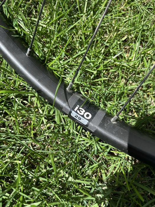 Aro WTB I30 TCS, Cubo Simano