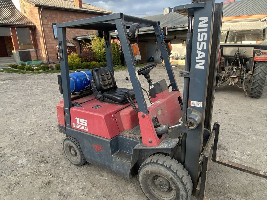 Wózek widłowy nissan 15