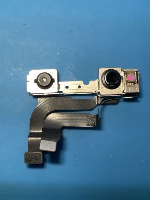 Деталі iphone 12 розбор