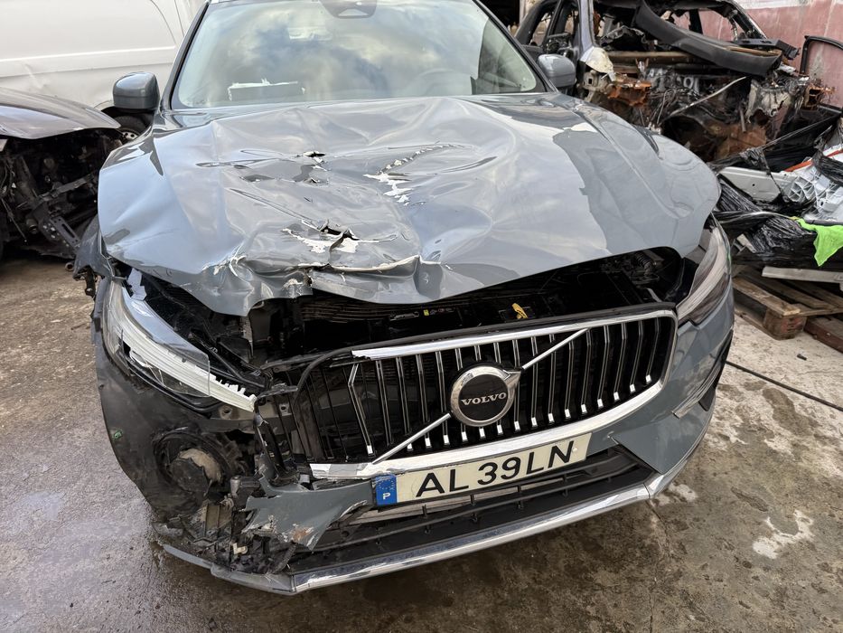 Volvo XC60 2.0 T6 PHEV INSCRIPTIO Trabalhar  e andar