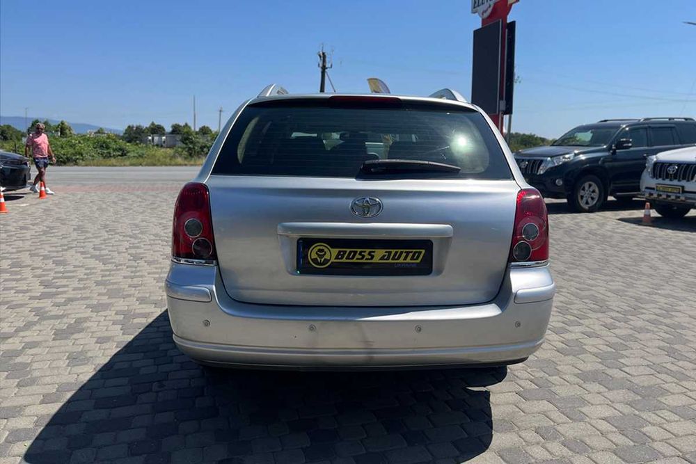 Toyota Avensis 2006