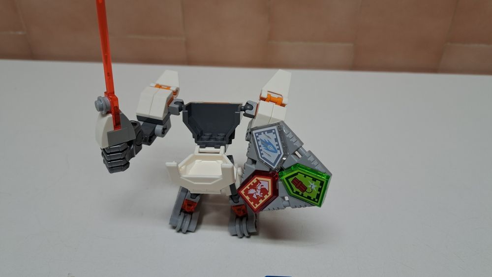 LEGO 70366 - Nexo Knights - Battle Suit Lance