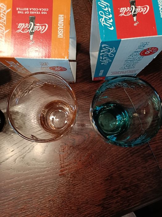 Szklanki Coca-Cola