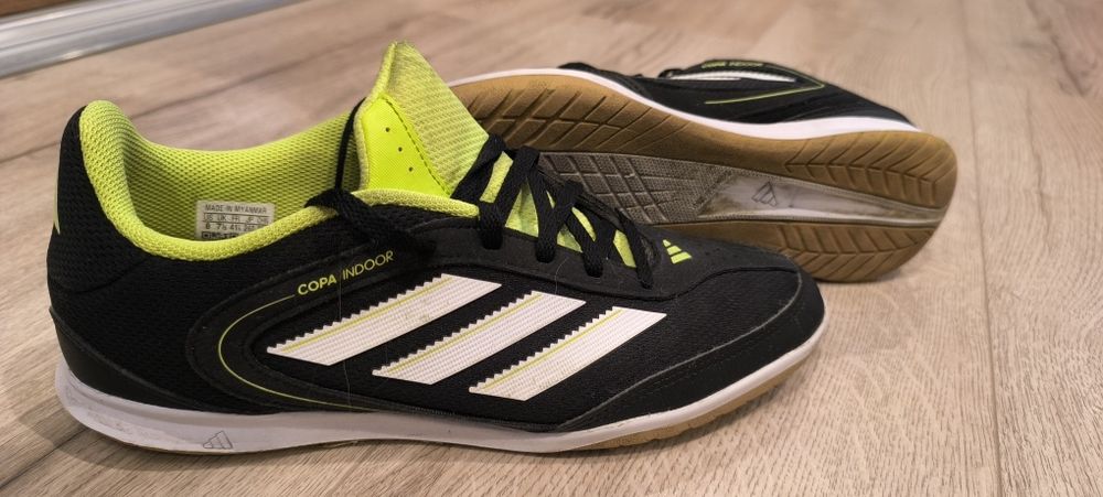 Halówki Adidas copa indoor  41 jak nowe