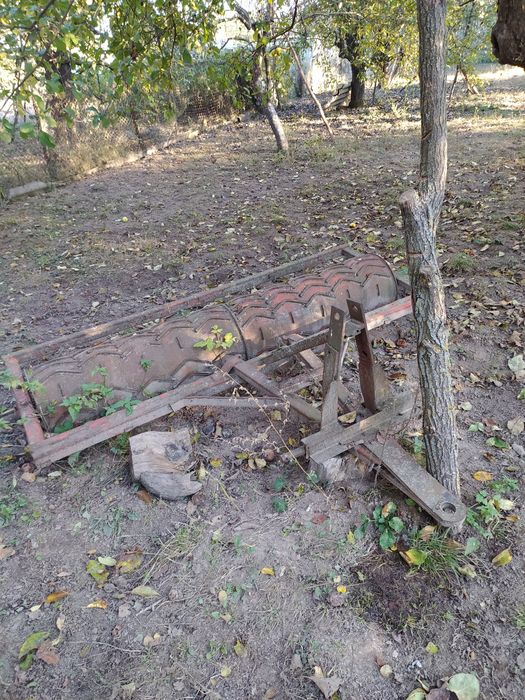 Продам каток грудкодав.