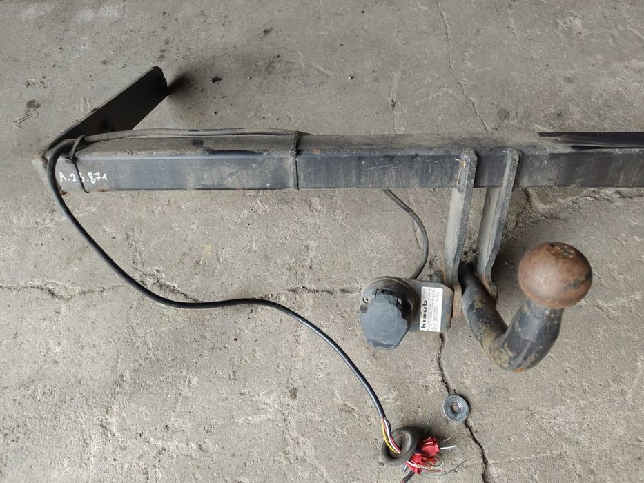 Hak holowniczy volkswagen golf 4 audi a3 seat Leon Toledo