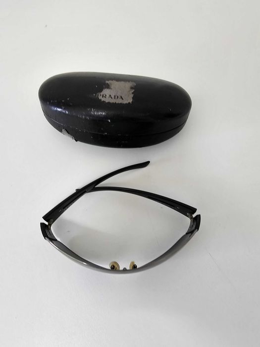 OCulos de Sol como novos PRADA