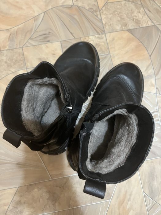 Кожаные зимние челси