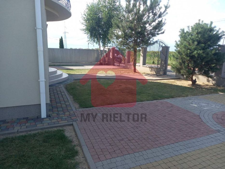 Новий будинок з меблями | 3 км від міста | Готовий для проживання!