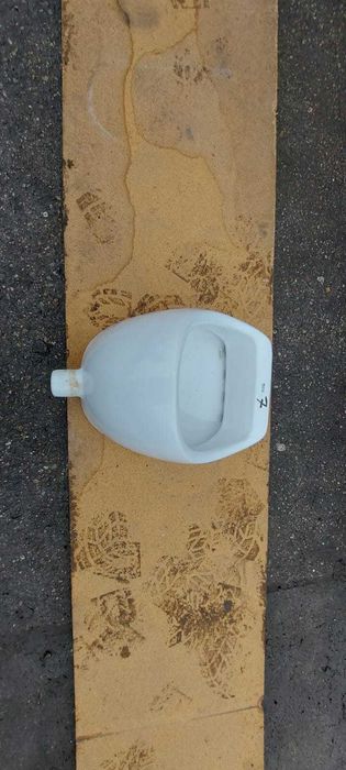 Pisuar używany Roca