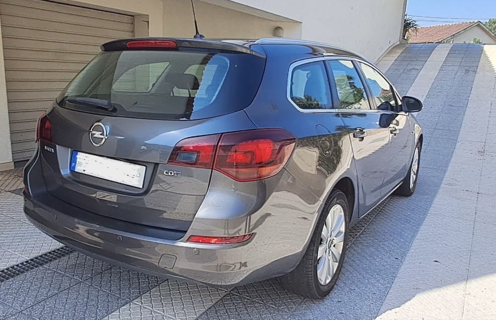 Opel Astra SW 1.7CDTi Cosmo
