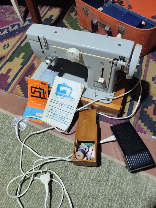 Новая швейнуя машинка