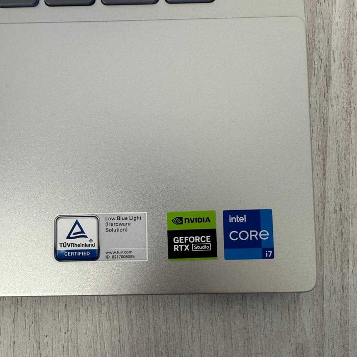 Dell Inspiron 7630 16.0 2K i7-13700H 16GB SSD 512GB RTX 4060