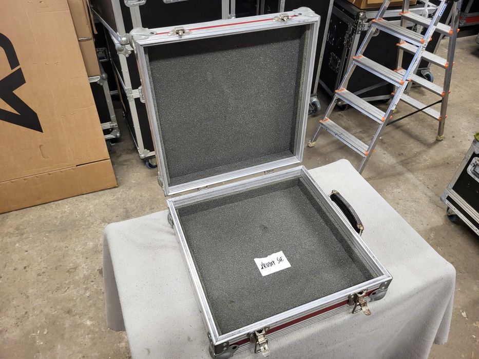 Walizka 38x38x11  flightcase kejs flight case // R13.1