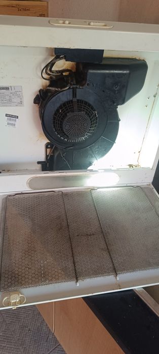 Exaustor de cozinha tb usado para soldadura para tirar fumos