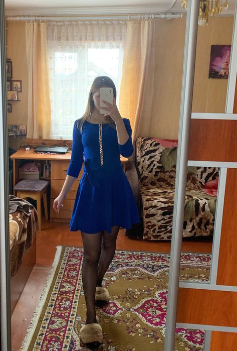 Сукня синього кольору