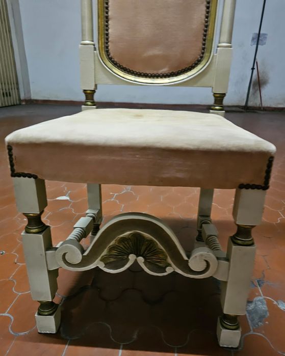 Cadeira cadeirão antigo