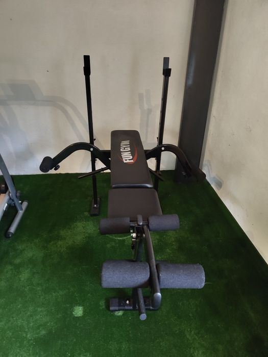 Wielofunkcyjna ławka treningowa FUN GYM (pod sztangę, prasa do nóg, rozpiętki)