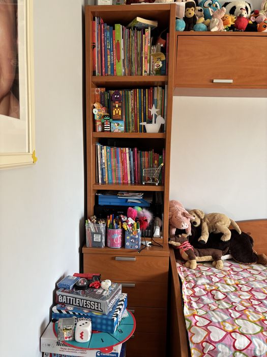 Mobilia de quarto tipo estudio