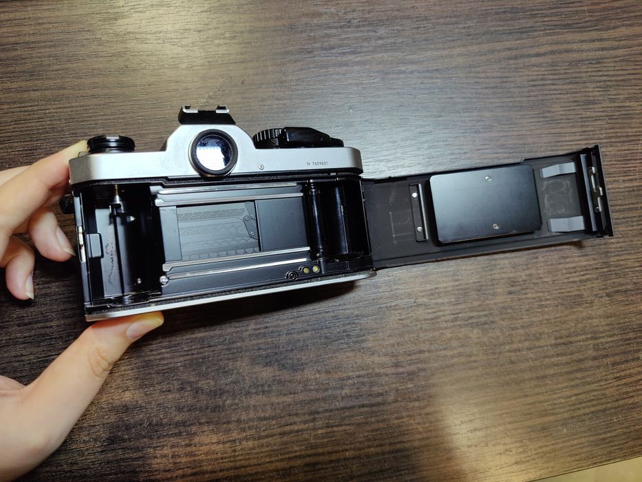 Nikon FM2 плівковий фотоаппарат фотокамера Никон