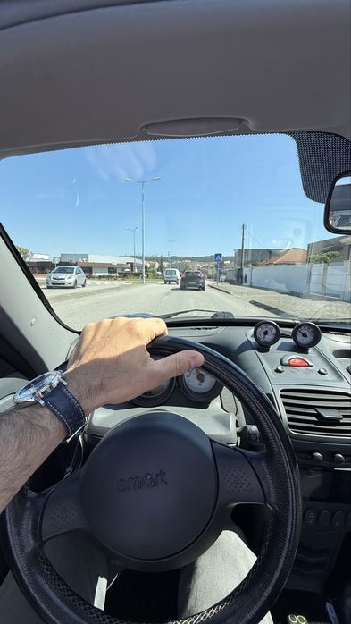 Roadster Smart em perfeito estado