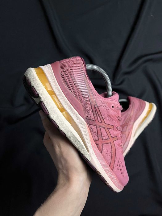 Asics Gel Kayano 28 / Бігові