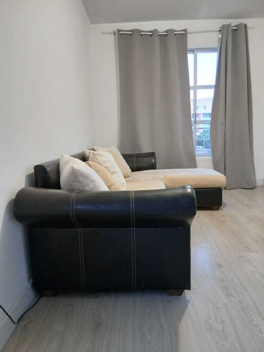 Sofá de Canto com Chaise