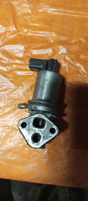 Клапан егр и радиатор охлаждения на Фольксваген т5