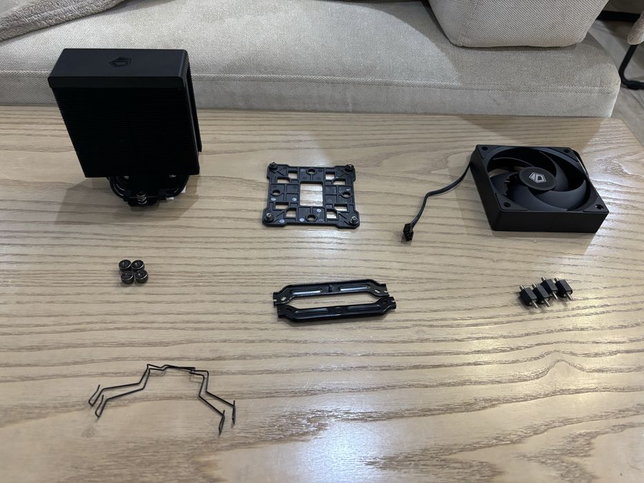 Кулер для процессора ID Cooling SE-904-XT чорний