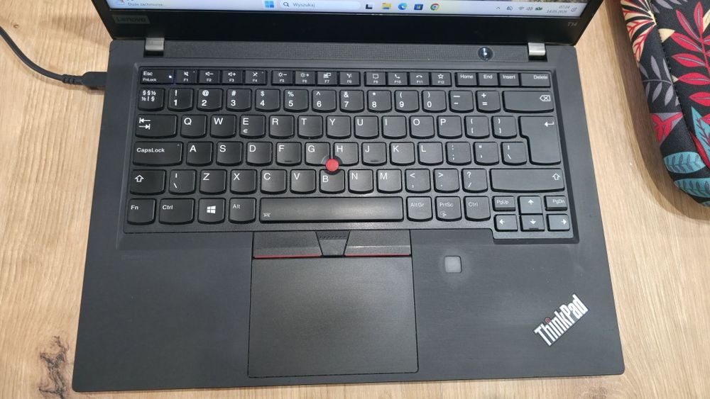 Lenovo ThinkPad T14 – i7 / 32 GB RAM / SSD
