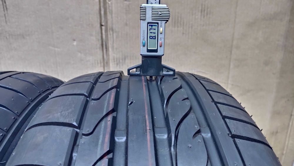 Шини 225/50R17.  Bridgestone. 8мм. 95%