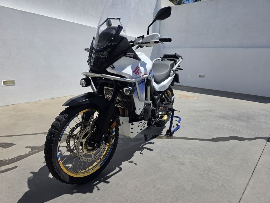 Honda transalp 750