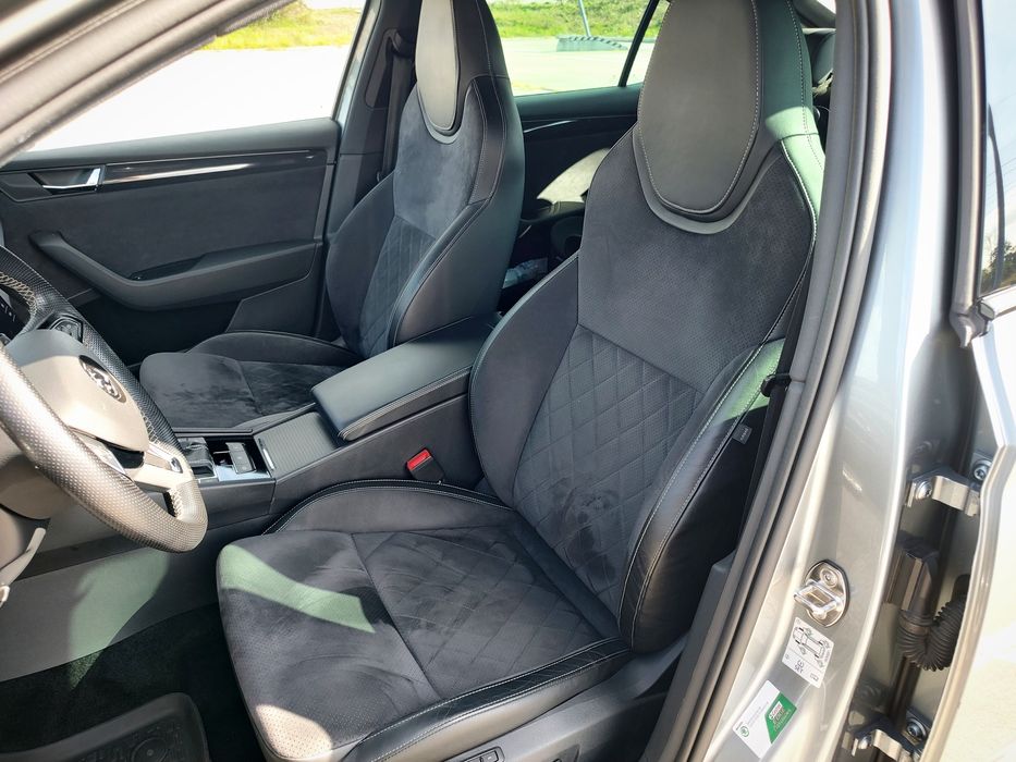 Skoda Superb 2.0 TDI Sportline