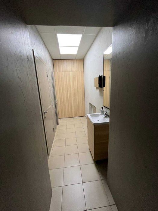 Оренда приміщення 380 м2/ Слов'янська 8/ м. Вокзальна 150 м