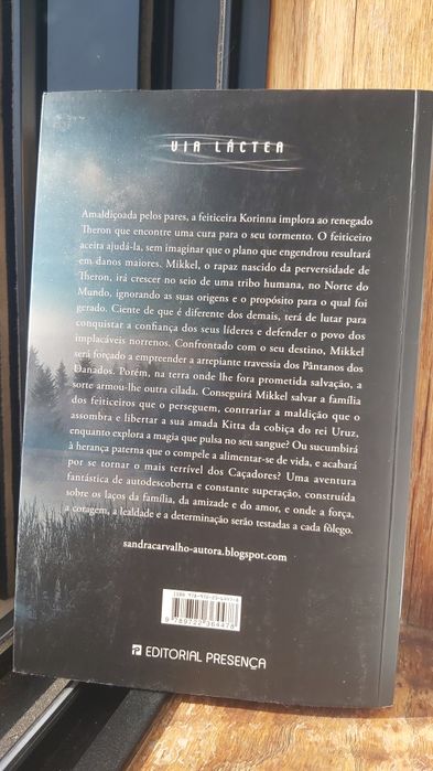 A Noite do Caçador - Sandra Carvalho (bom estado)