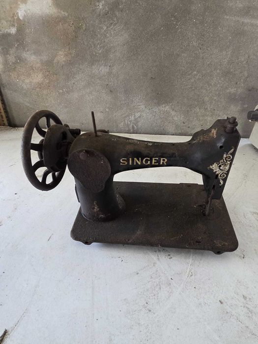 Maquina de costura Singer