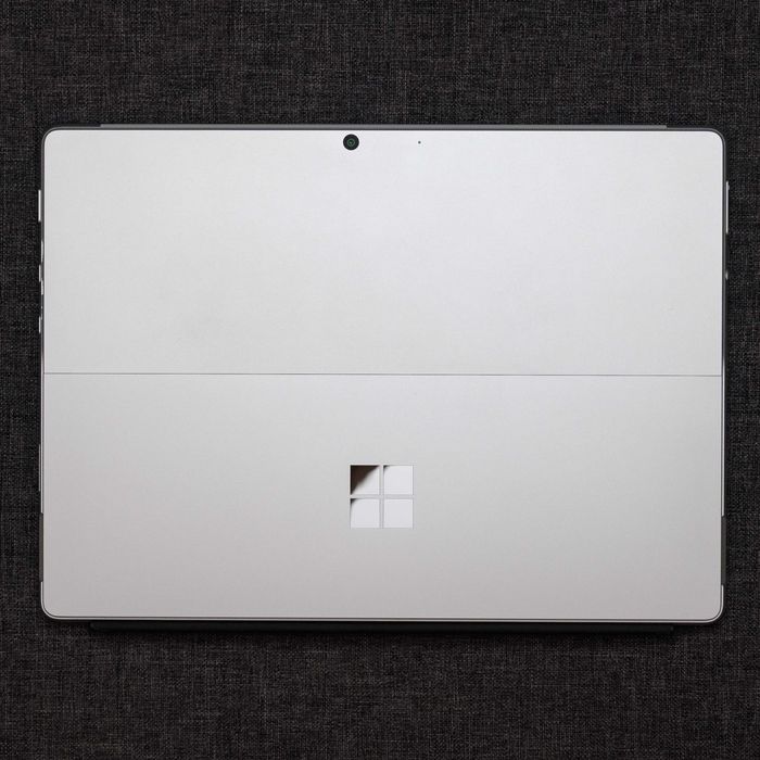 Microsoft Surface Pro 8 i5 8GB449401518975232002