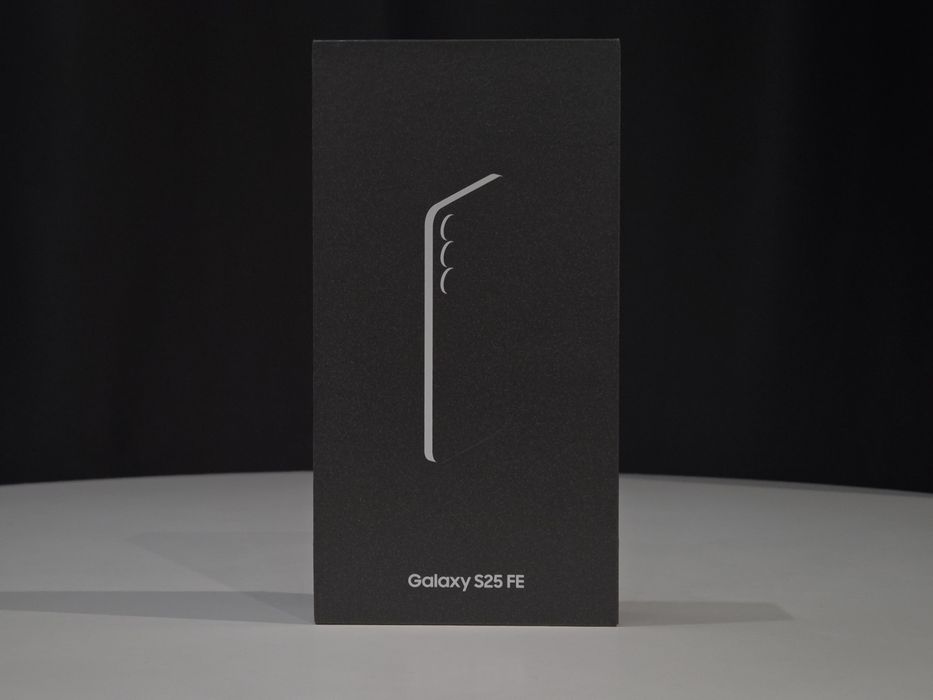 Nowy Samsung Galaxy S25 FE 8/256GB Icyblue