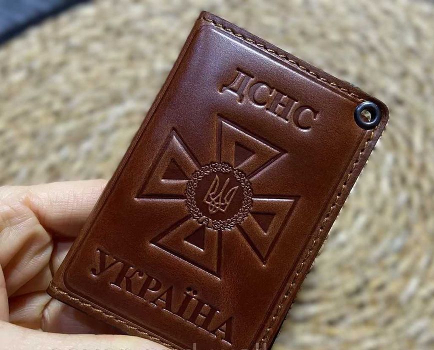 Обкладинка ДСНС для ІD-посвідчення нового зразка