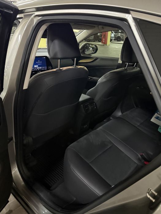 Продам Lexus nx 200 официал 2023