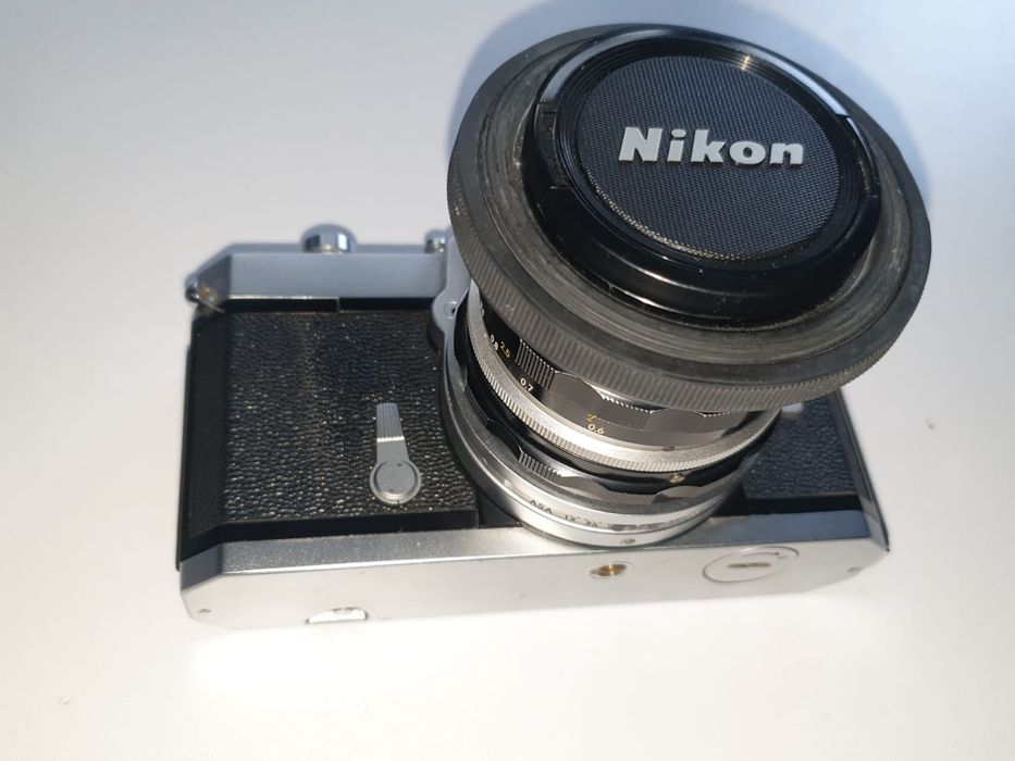 Máquina fotográfica NIKON, Nikkormat, clássica rolo