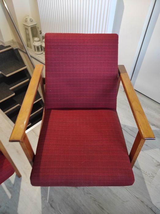 Dwa fotele klubowe PRL