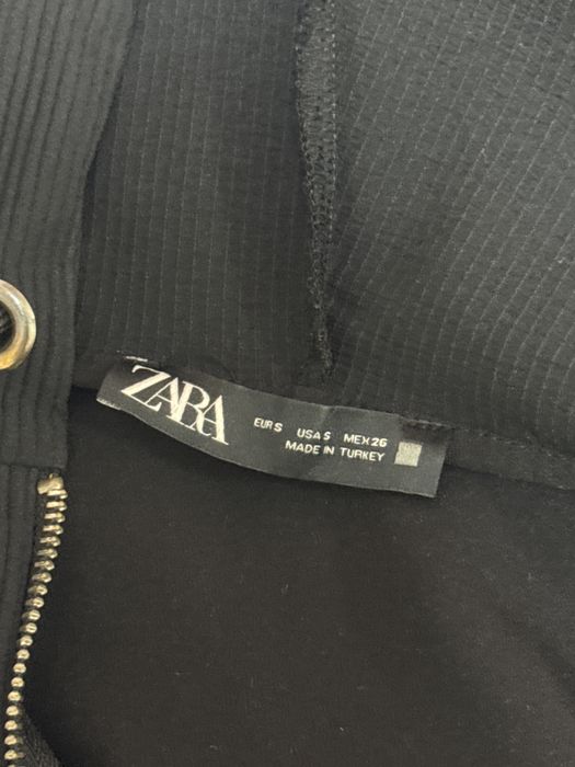 Черная оверсайз кофта Zara