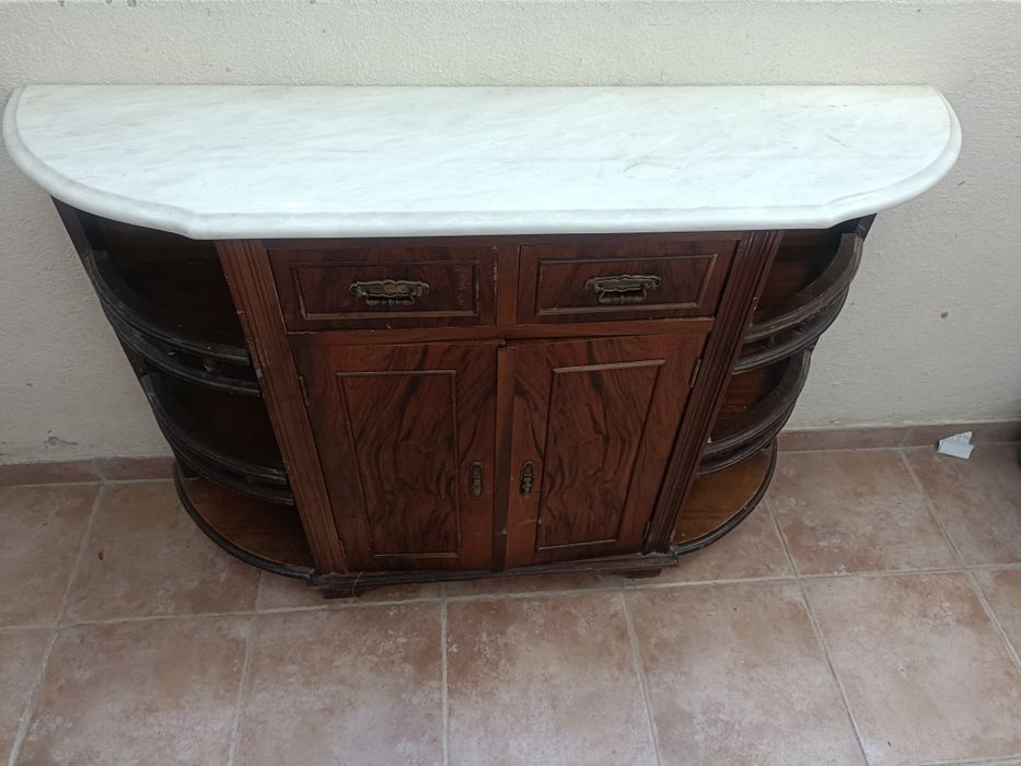 cómoda, aparador e roupeiro