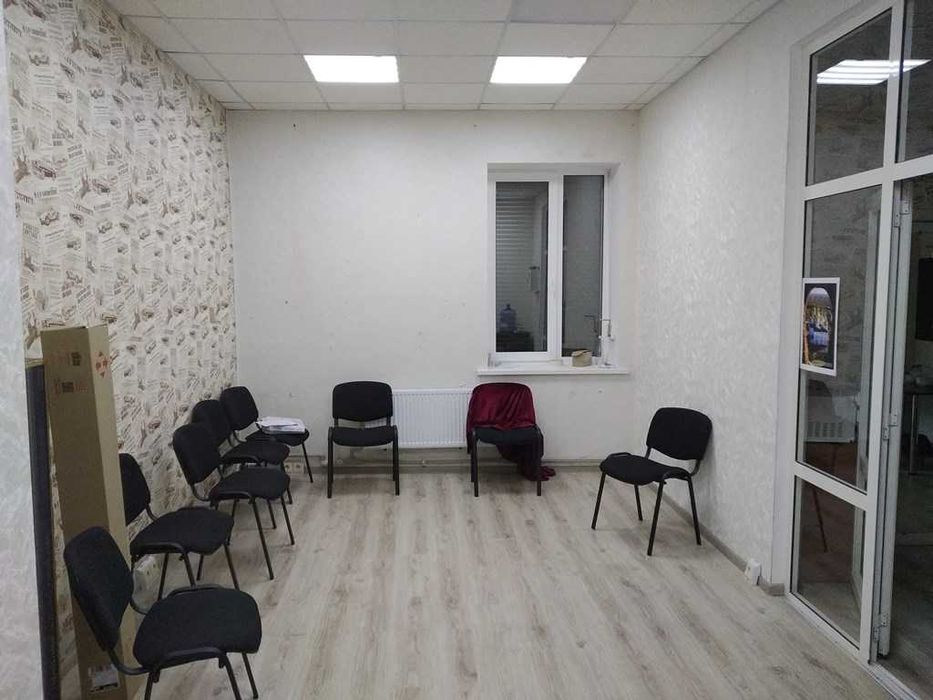 Торгове приміщення в Центрі