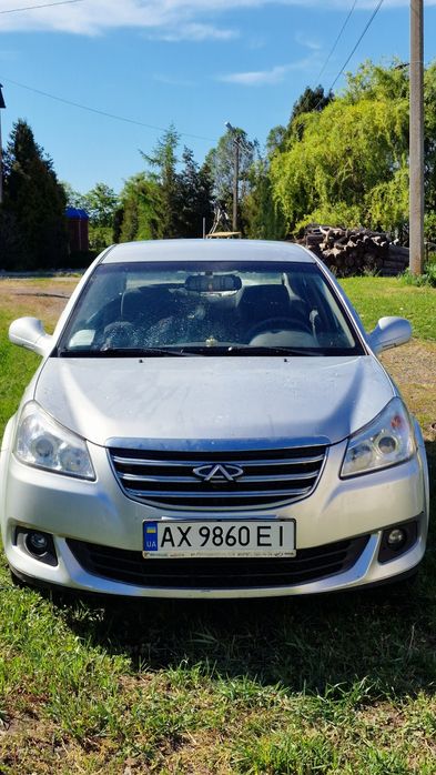 Продам автомобиль Chery E5